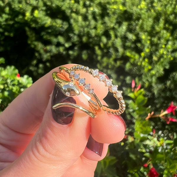 Graduated Diamond Bead Ring