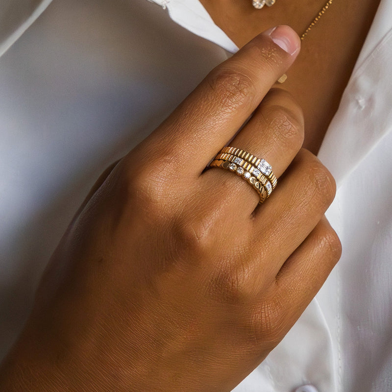 Diamond Modern Circle Ring