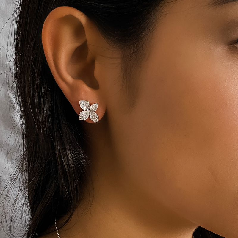 Gardenia Stud Earrings