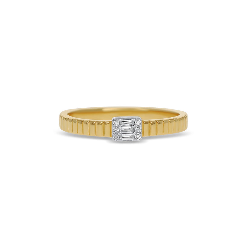 Baguette & Round Diamond Contemporary Ring