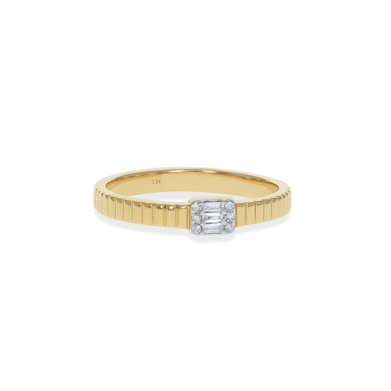 Baguette & Round Diamond Contemporary Ring