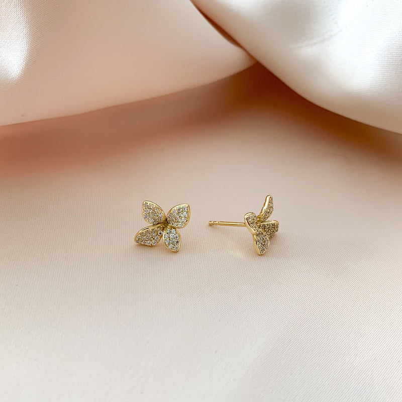 Gardenia Stud Earrings