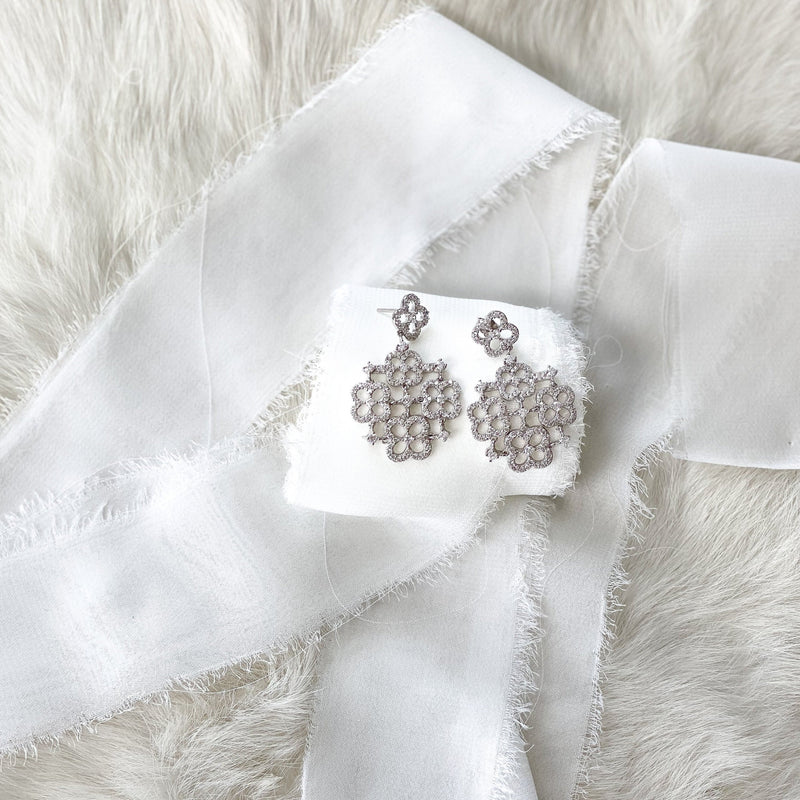 Quilted Clover Drops